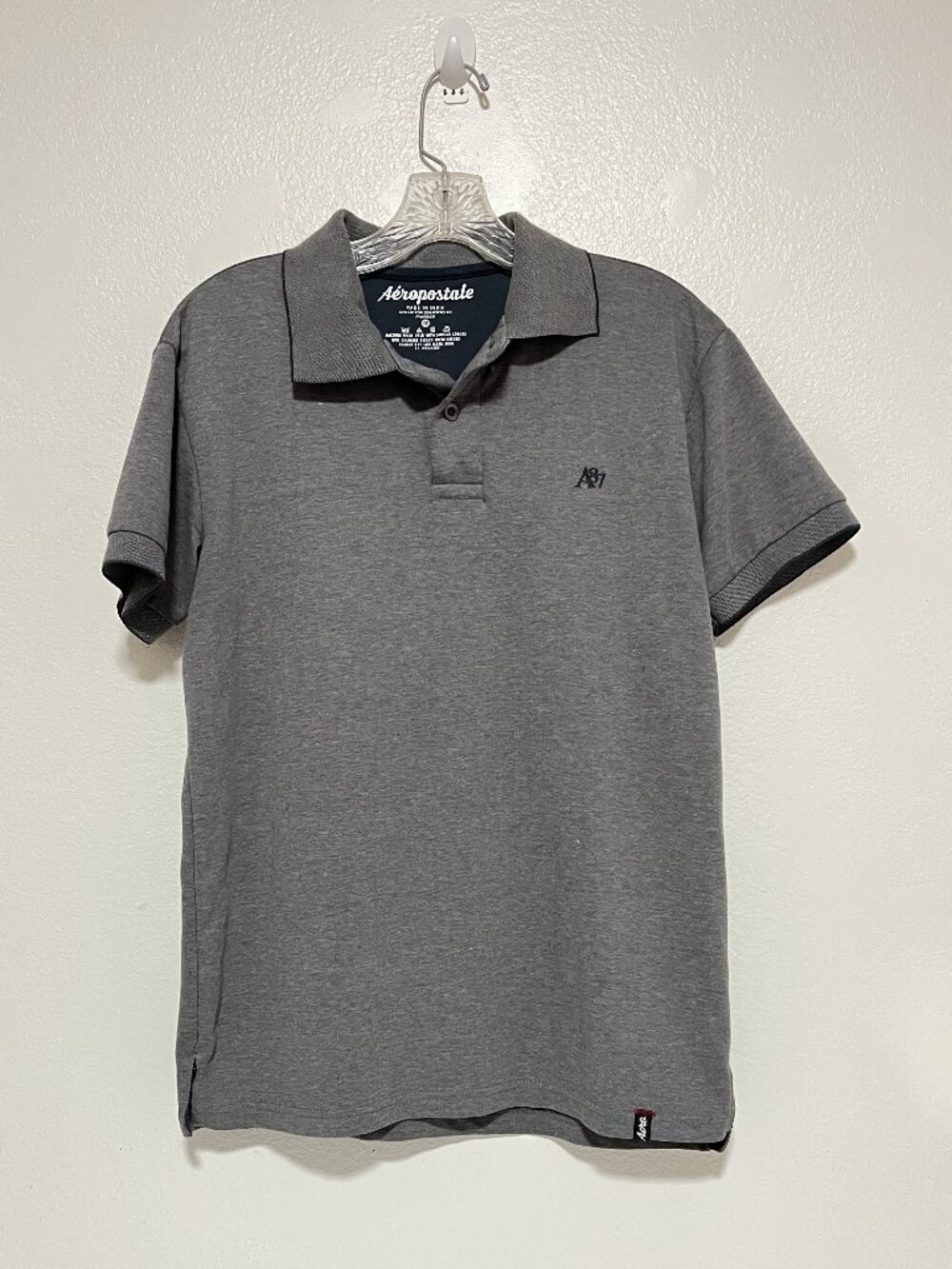 AEROPOSTALE Men's Gray Collared A87 Logo Medium Size T-Shirt - Preowned